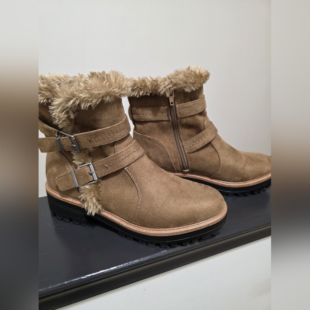 Indigo Rd. Ibbie Bootie - Picture 3 of 6